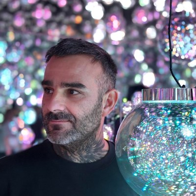 Porträtfoto von Julien Jimenez, Autor der Fachbeiträge von Stallheft